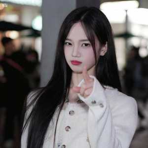 吴云像一个女明星