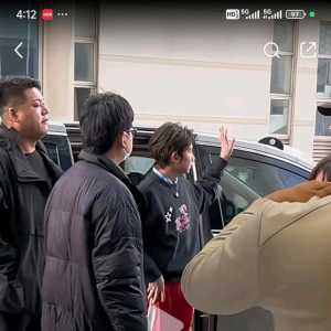 现在不仅是明星吹子多，路人身高概念也有够糟糕