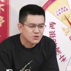 大家务必记住这张脸，它就是游戏策划负责