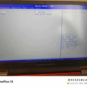 打游戏打着打着突然就卡死 然后一直进bios
