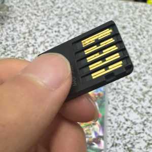 闲鱼买的二手全明星大乱斗，发过来金手指这样正常吗