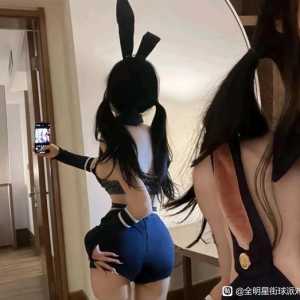 全明星街球派对什么东西卖号能值钱？