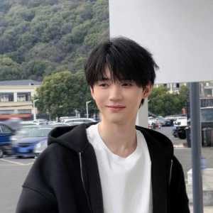 #z周翊然江湖夜雨十年灯# #z周翊然慕清晏#