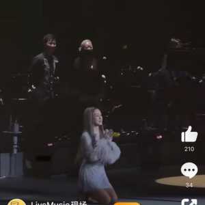 【范玮琪】下跪行为把明星群体的脸丢尽了……