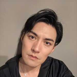 原来这些耳熟能详的明星改名字了，你觉得改名前好听还是改名后？