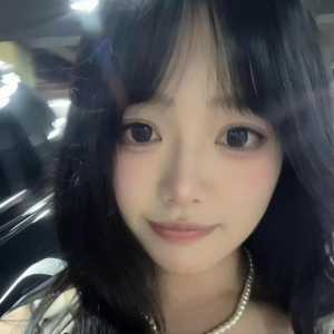 歪歪歪有人要和小许愿喵喵天玩游戏嘛? ˙?˙ ?