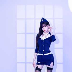 都说我很像一个日本的女明星