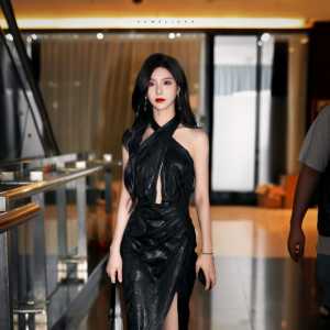 请问这是哪个一线女明星吗？