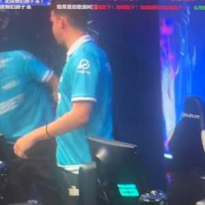 都是什么人一直在吹捧K3的指挥