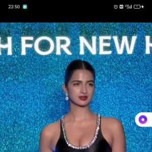 这人是谁?是印度大明星吗